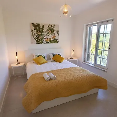 Villa Quinta Do Vale Longo By Acasadascasas